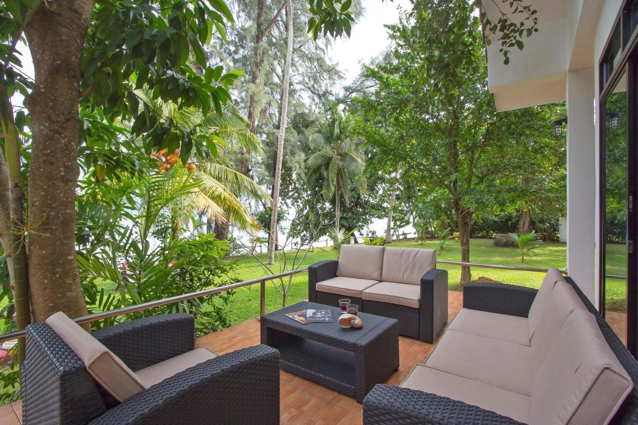 Villa Miracle Rawai 外观 照片