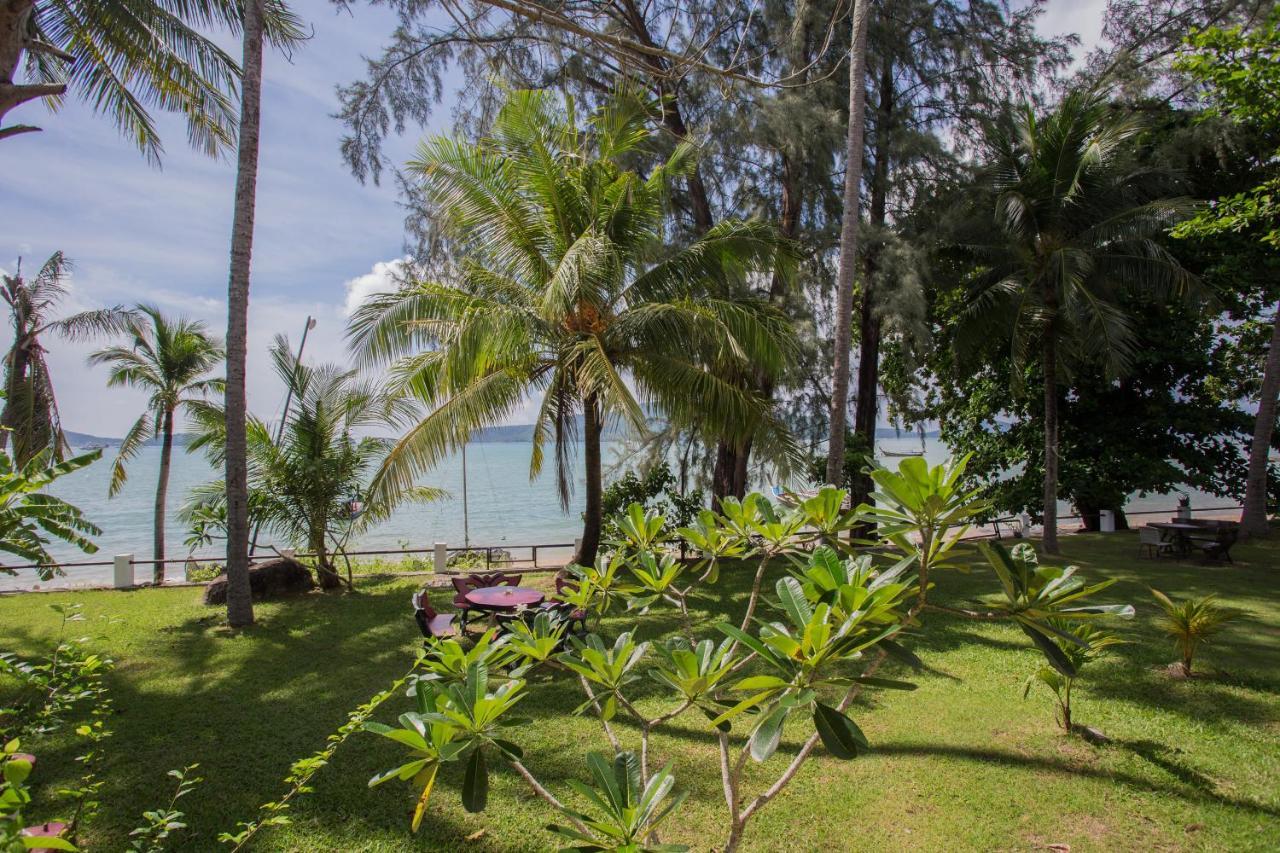 Villa Miracle Rawai 外观 照片